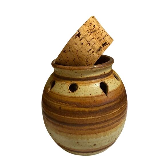 Handmade Brown Stripe Ceramic Garlic Jar Keeper with Large Cork Top 4.5" x 4" - Picture 2 of 3